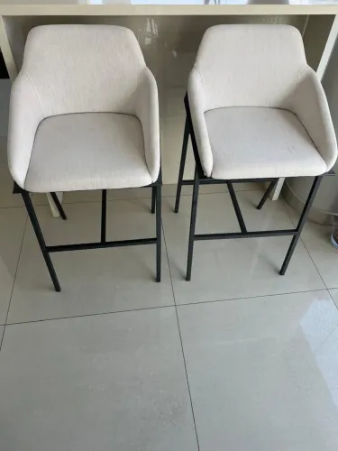 Conjunto banqueta semi nova !!!