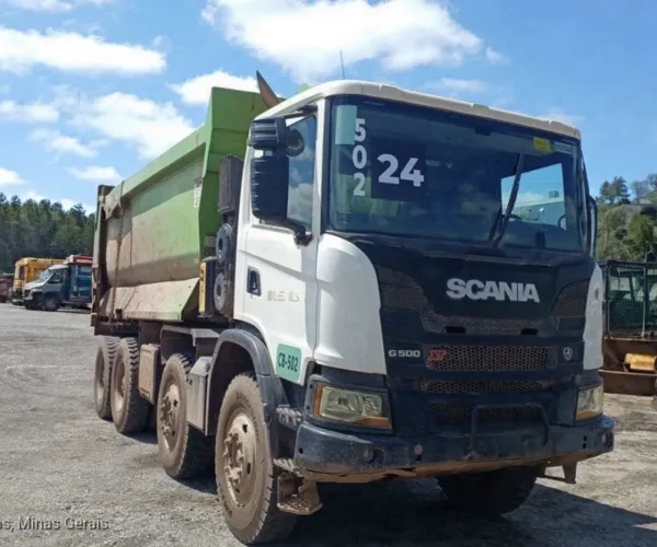 Scania G500 XT ano 2024, 8x4, com caçamba de 20 ?, automática, em MG