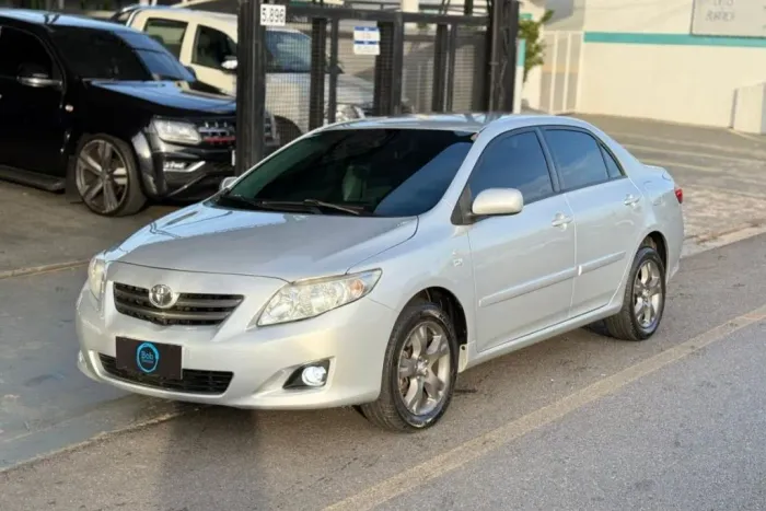 Toyota Corolla GLI 1.8 Flex 16V Aut. 2011