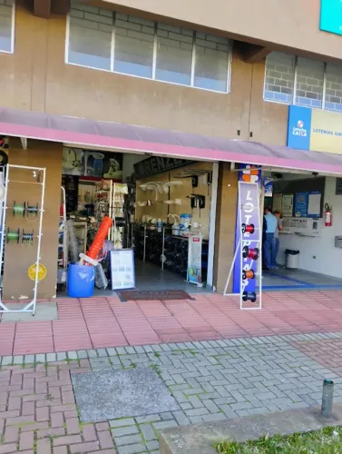 LOJA DE MATERIAL DE CONSTRUÇÃO À VENDA EM CURITIBA - ESTOQUE DE R$ 108 MIL