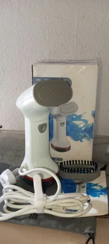 Vaporizador portátil para roupas