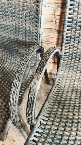 Conjunto de cadeiras para área externa