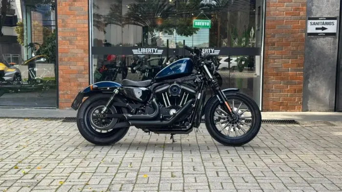 XL 883N IRON