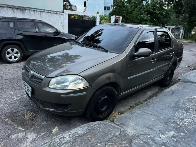 Fiat Siena EL 1.0 MPI Fire Flex 8V 4P 2013