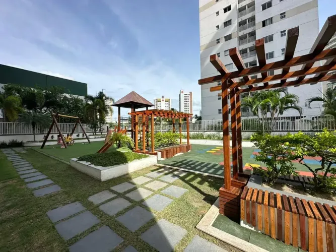 Apartamento com 98m², 03 quartos, 02 vagas, nascente - Aleixo - Morada do Sol