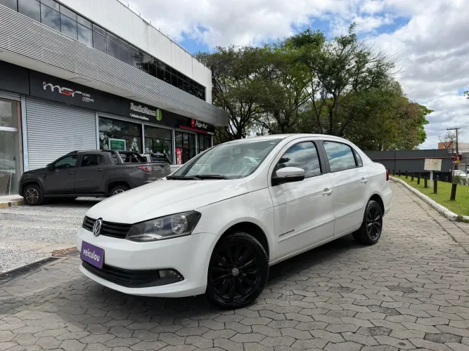 Volkswagen Voyage Comf/highli. 1.6 MI T.flex 8V 4P 2015