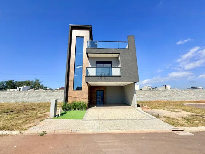 TRIPLEX DE ALTO PADRÃO NO RESIDENCIAL VIGNETO COSTEIRA REF: 1197