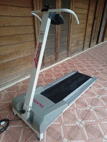 Esteira Eletrica Athletic Way 550 a vista ou 12 x de 55 no cartão