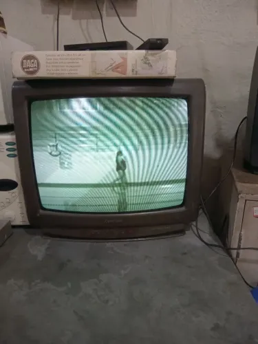 Televisão 40 polegadas