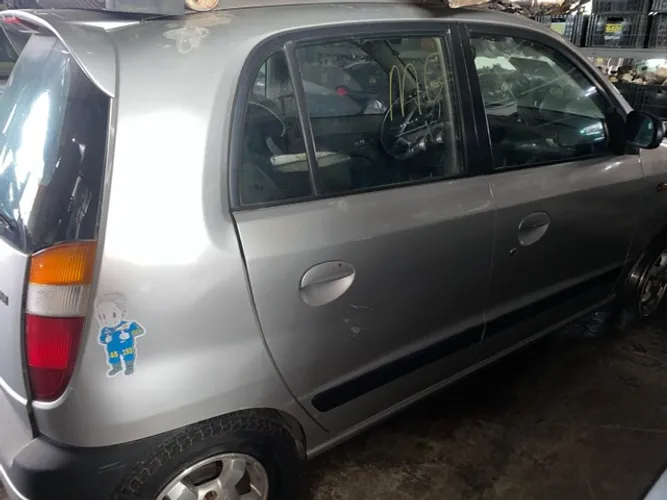 Kia atos sucata pra retirada de peças 