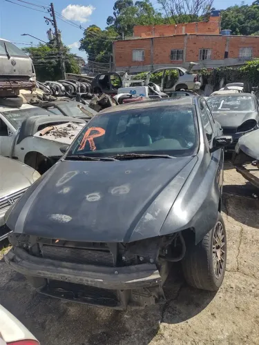 Fiiat Stilo 1.8 16v pra retirada motor cambio lataria peças em geral 