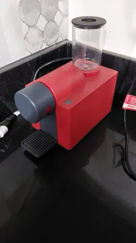 Maquina de café expresso Delta Q
