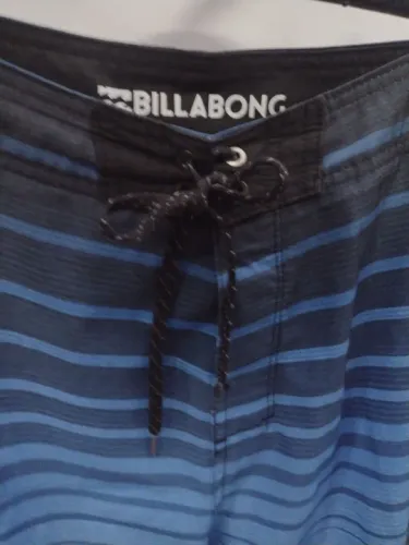 Bermuda Billabong masculina M original em excelente estado 