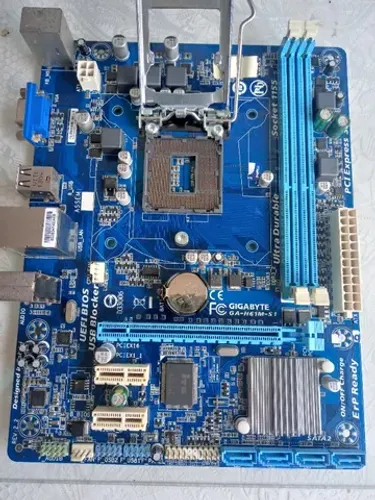 Placa mãe gigabyte ga-h61m s1