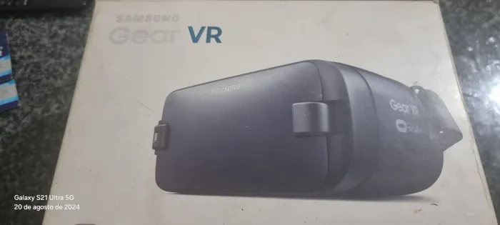 Óculos de Realidade Virtual ( Samsung)
