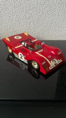 Ferrari 312P 72 1:18 Shell