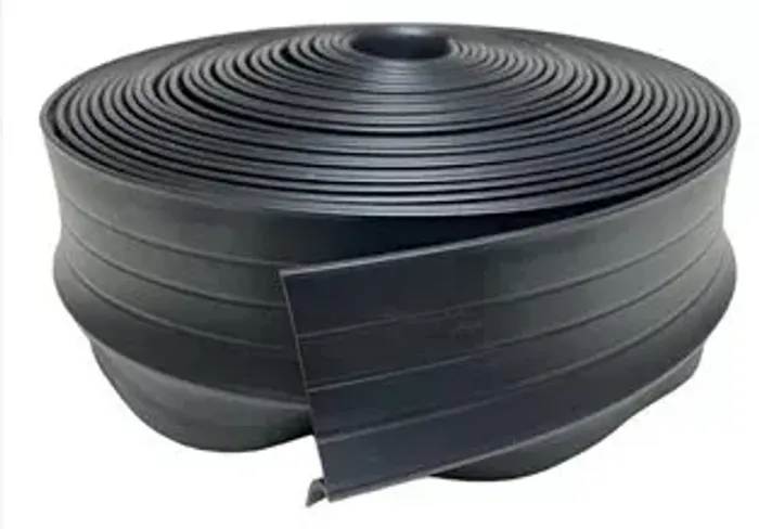 TESTEIRA DE PVC PARA ESCADA COM 5MTS 