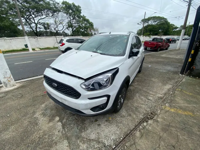 Sucata Ford Ka 1.5 12v Flex 2019 (para retirada de peças) com nota