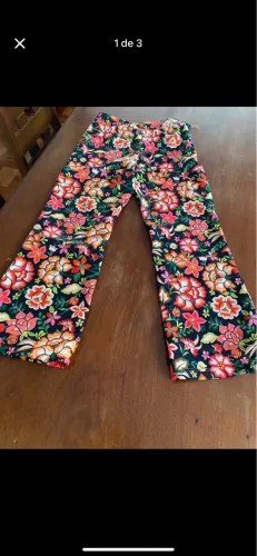 Calça feminina floral