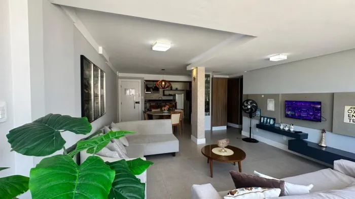 Gran Farol - LESTE - sala ampliada