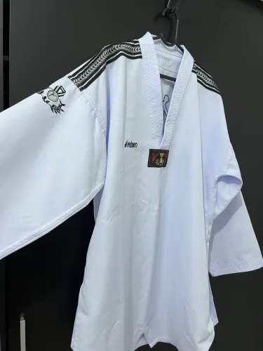 Dobok Taekwondo