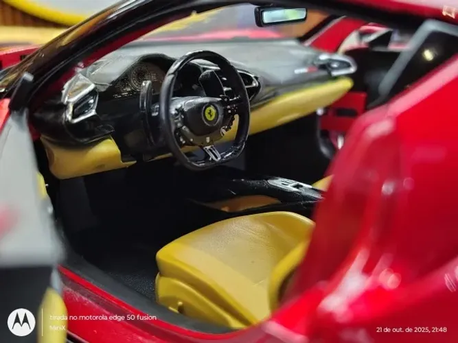 Miniatura Ferrari 296 GTB - Burago - 1/18 - Leia o Anúncio
