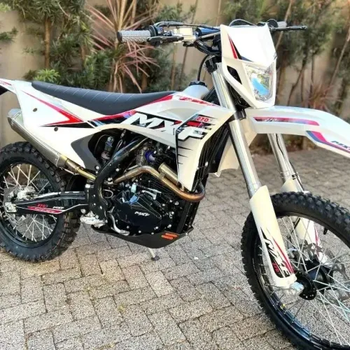 MXF 270 F ano 2024 com apenas 400km rodados