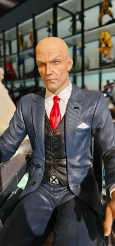 Professor Xavier Versão A XM Studios 