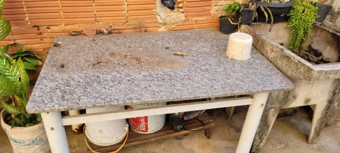 Mesa pedra de mármore