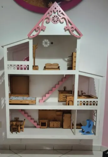 Vende Casa de Boneca de Mdf