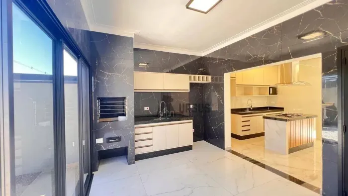 Casa à Venda em Condomínio Fechado em Tremembé | 169m², 3 Dormitórios e Excelente Custo-Be