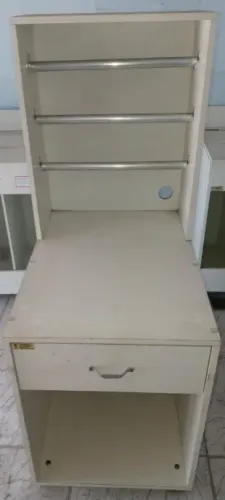 Porta balança com suporte de rolo