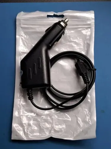 Carregador pra Carro com micro USB