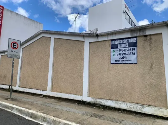 Alugo Ponto Comercial na Avenida Olívia Flores em Vitória da Conquista