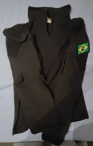 Camisa Tática Militar Preta com Bandeira do Brasil