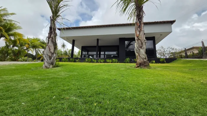 Casa em condomínio lauro de freitas 
