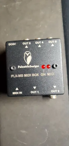 Caixa MIDI PLX-MB Pulsatrix Designs