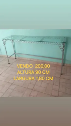 Mesa de canto 