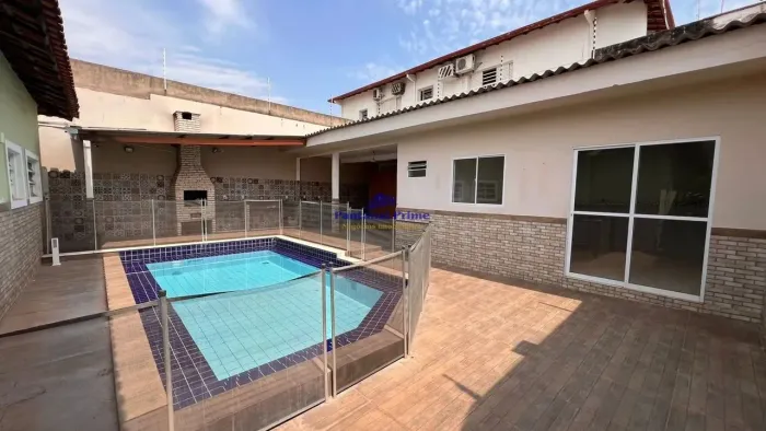 Casa à venda com 3 suítes no bairro Boa Esperança - Cuiabá/MT