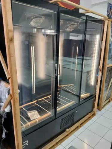 Expositor resfriado ou extra frio Refrimate 