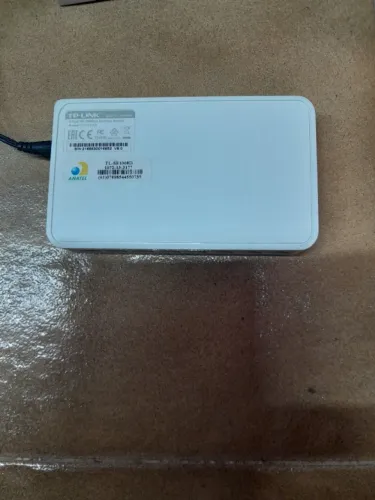 3 (três) SWITCH TP-LINK 8 PORTAS 10/100 ( 3 POR 100,00 )