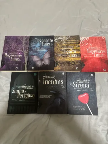 Coleção ? 16 Luas ? + Spin Offs 