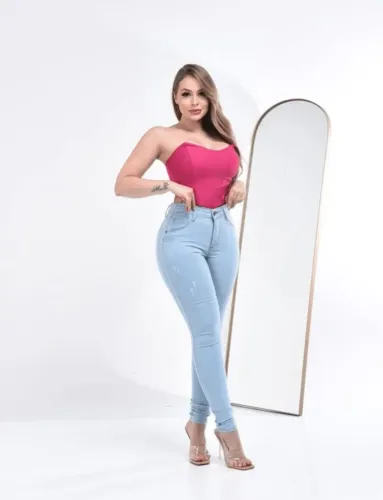 Calça jeans skinny cos alto com elastano TAM 48