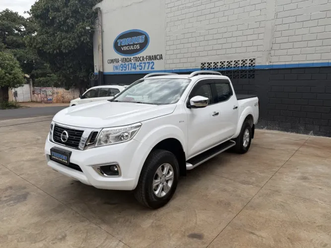 Nissan Frontier LE CD 4X4 2.3 Bi-TB Diesel Aut. 2017