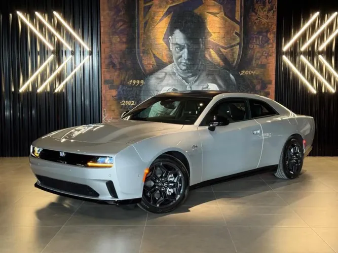 Dodge Charger RT DAYTONA EV STAGE 1 2025