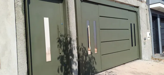 Portão Basculante Moderno com Design Exclusivo