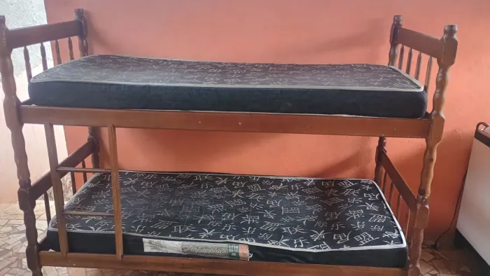 Beliche com 2 colchões