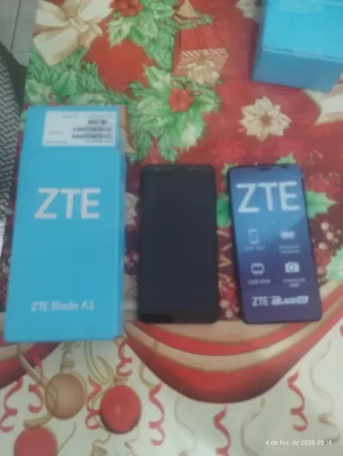 Celular no precinho