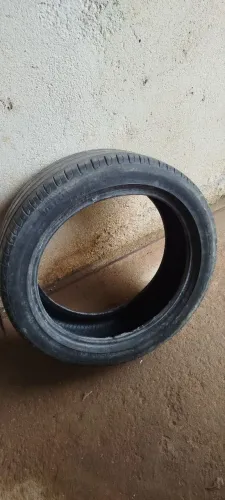 Pneu 17 205/50