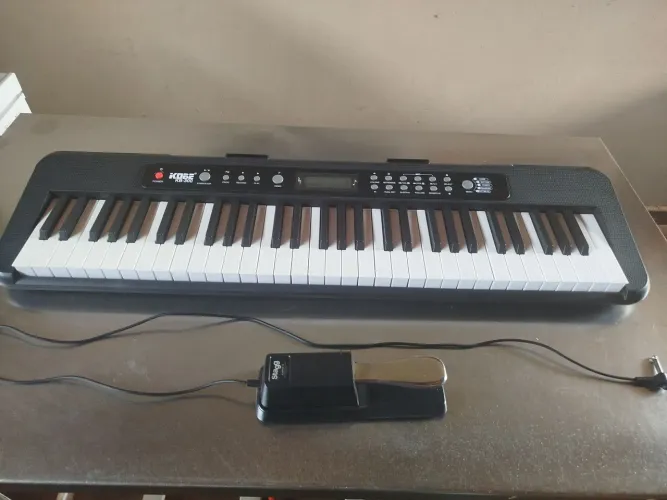 Teclado Musical Kobe KB 300